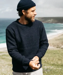 Discount Finisterre Men's Barents Sweater Indigo