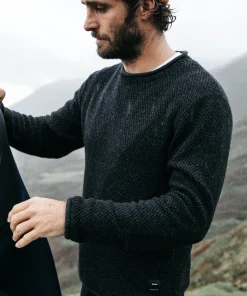 Cheap Finisterre Men's Barents Sweater Raven