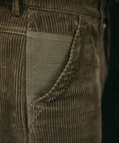 Fashion Finisterre Men's Basset Cord Trouser Olive