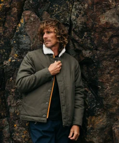 New Finisterre Men's Berings Deck Jacket Olive