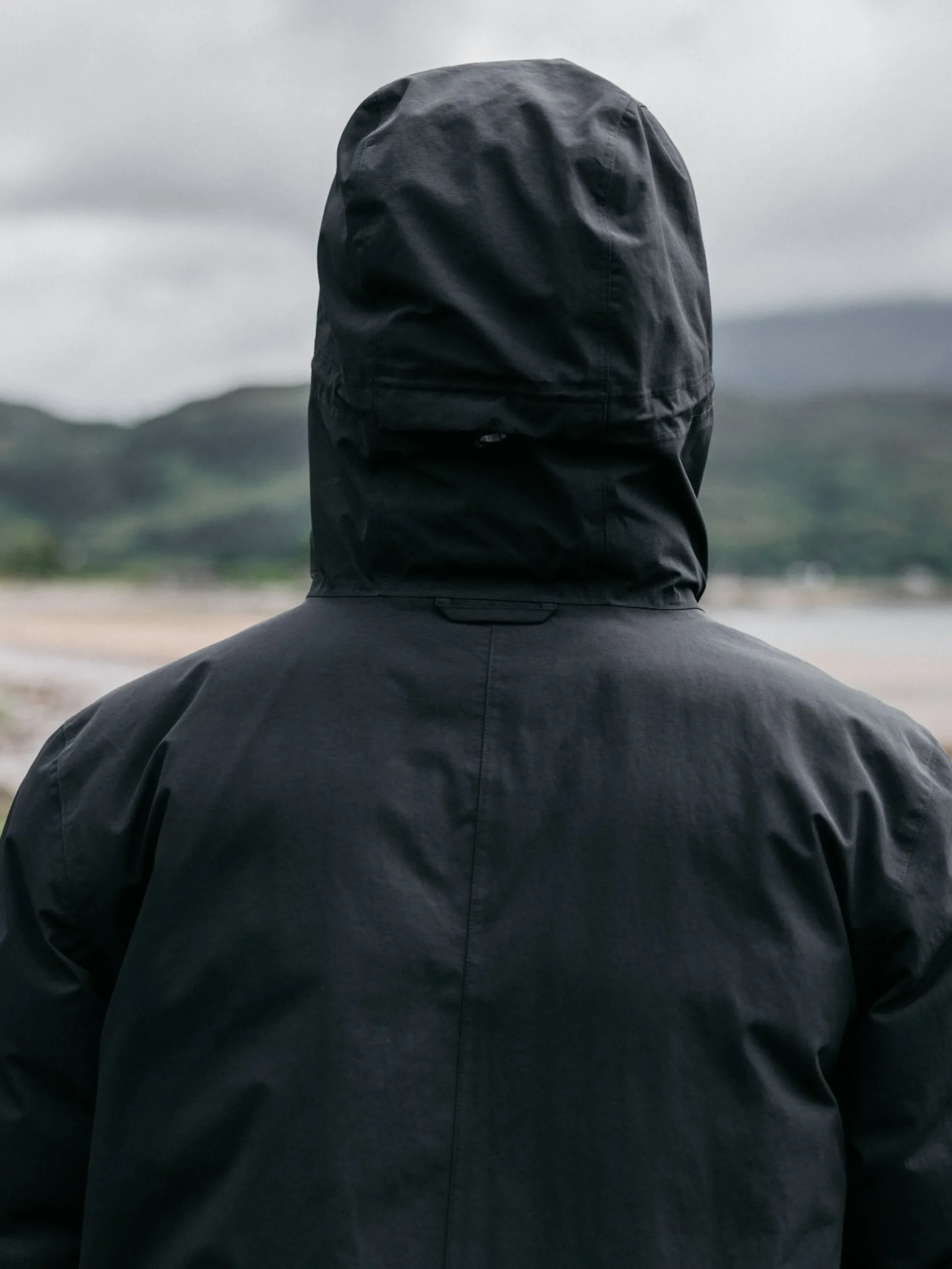 New Finisterre Men's Caelus Waterproof Parka Black