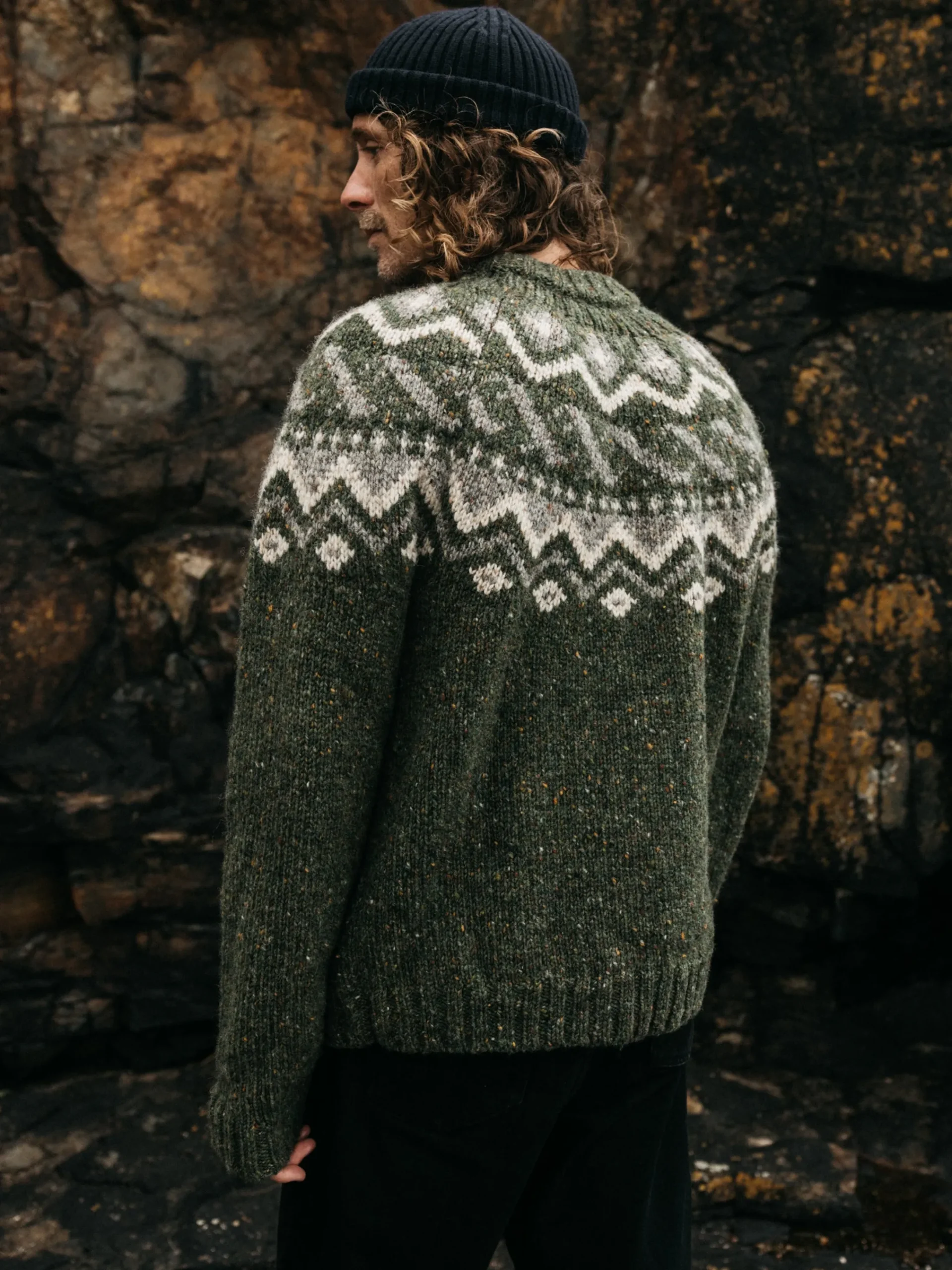 Best Sale Finisterre Men's Cormoran Fair Isle Sweater Olive