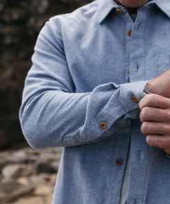 Fashion Finisterre Men's Gylly Shirt IndigoDobby