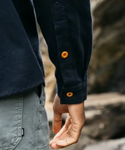 Best Finisterre Men's Gylly Shirt NavyDobby