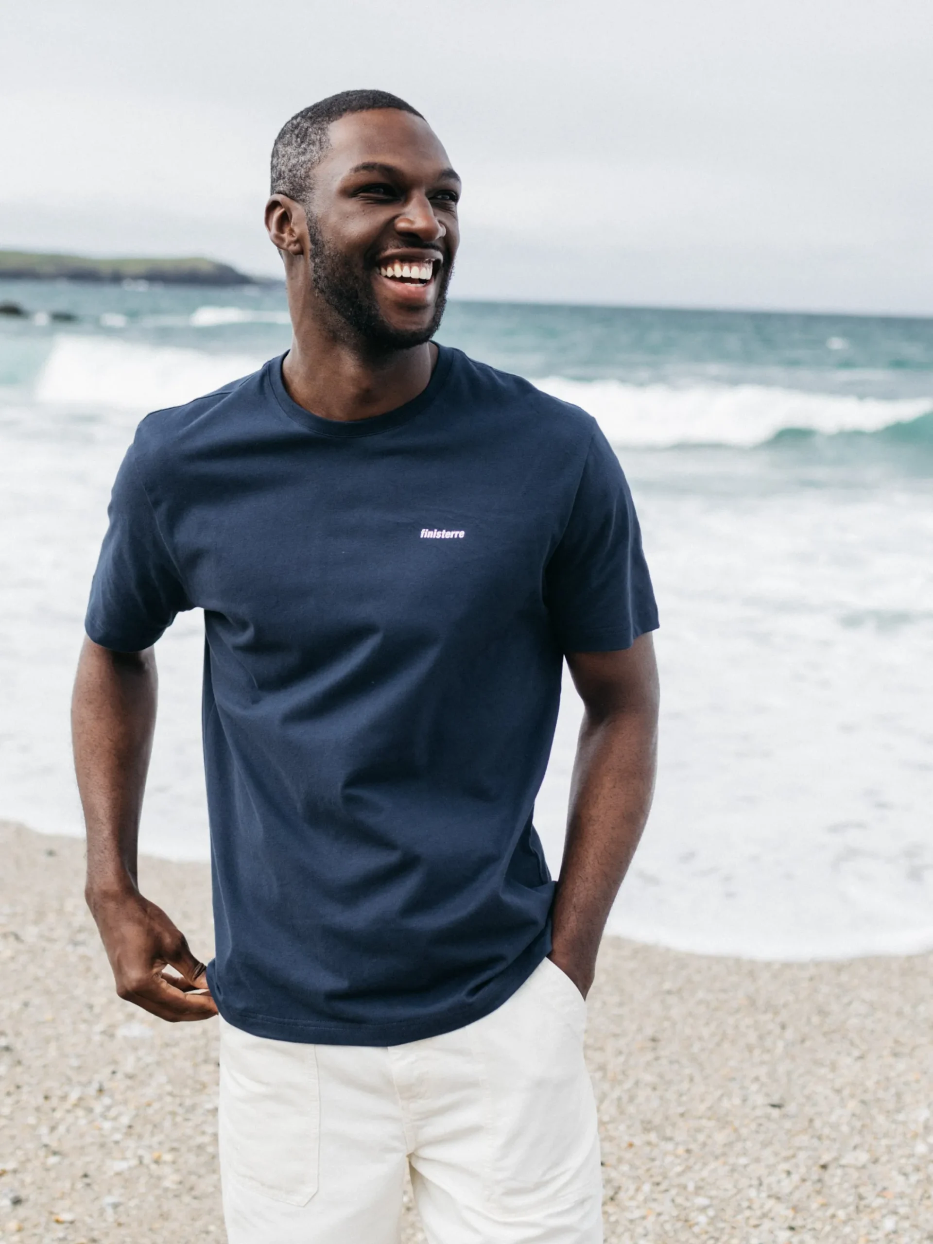 Hot Finisterre Men's Harlyn Logo T-Shirt Navy