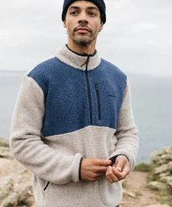 Discount Finisterre Men's Hegen 1/4 Zip Wool Fleece CoastalFjord/Oatmeal