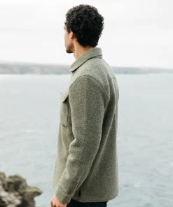 Store Finisterre Men's Hegen Fleece Shirt WillowGreen
