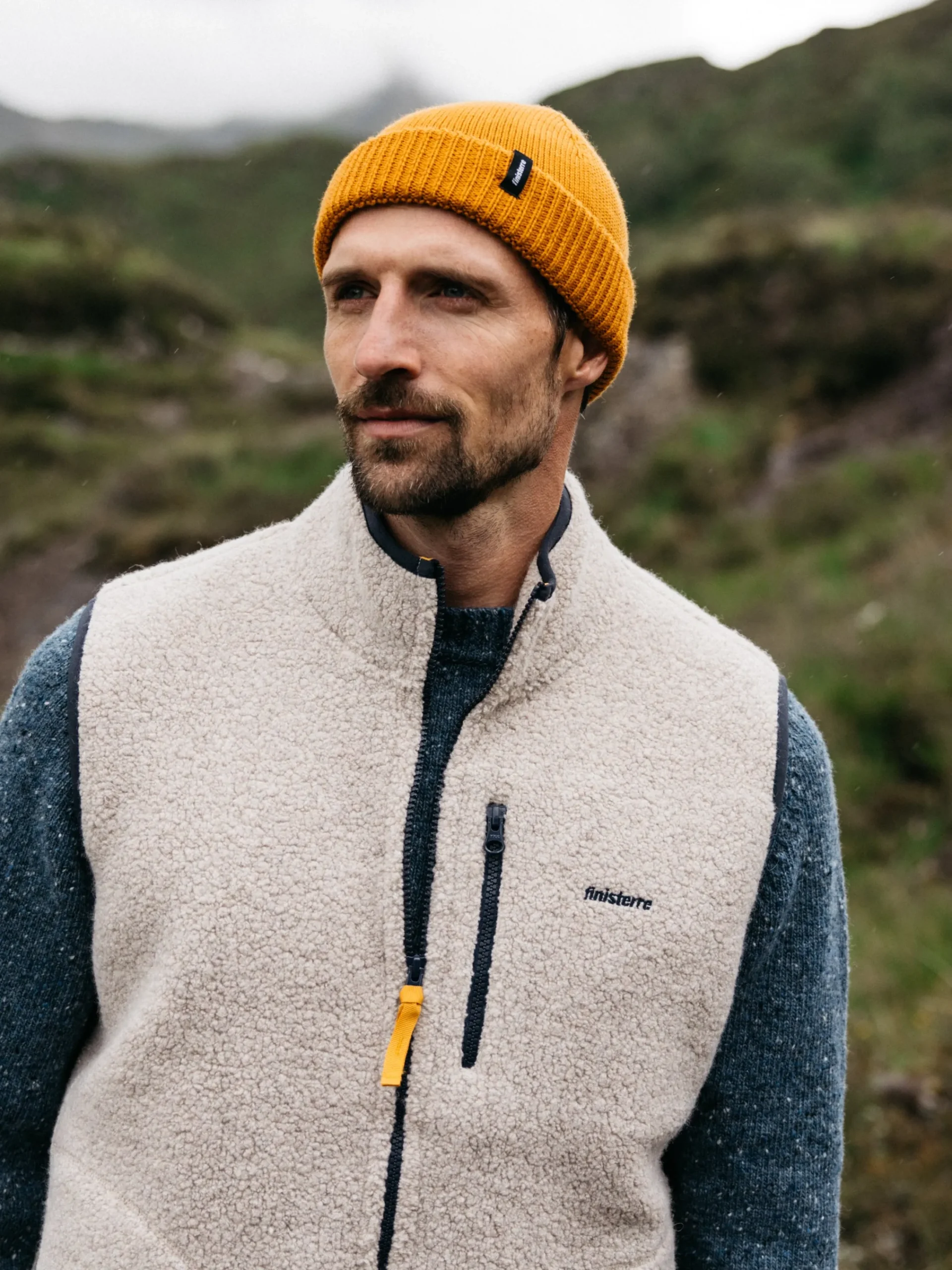 Clearance Finisterre Men's Hegen Wool Fleece Vest Oatmeal