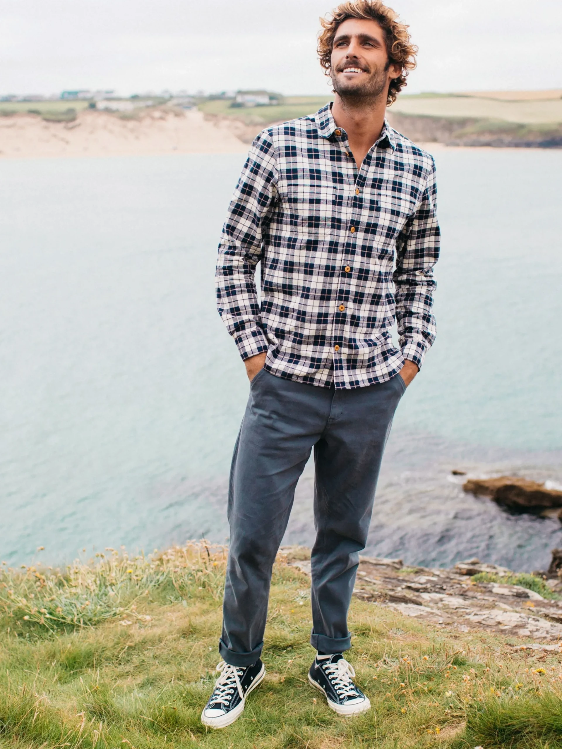 Hot Finisterre Men's Koerner Pant AirforceBlue
