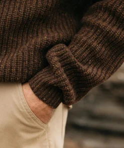 Store Finisterre Men's Mora Knit Sweater Timber