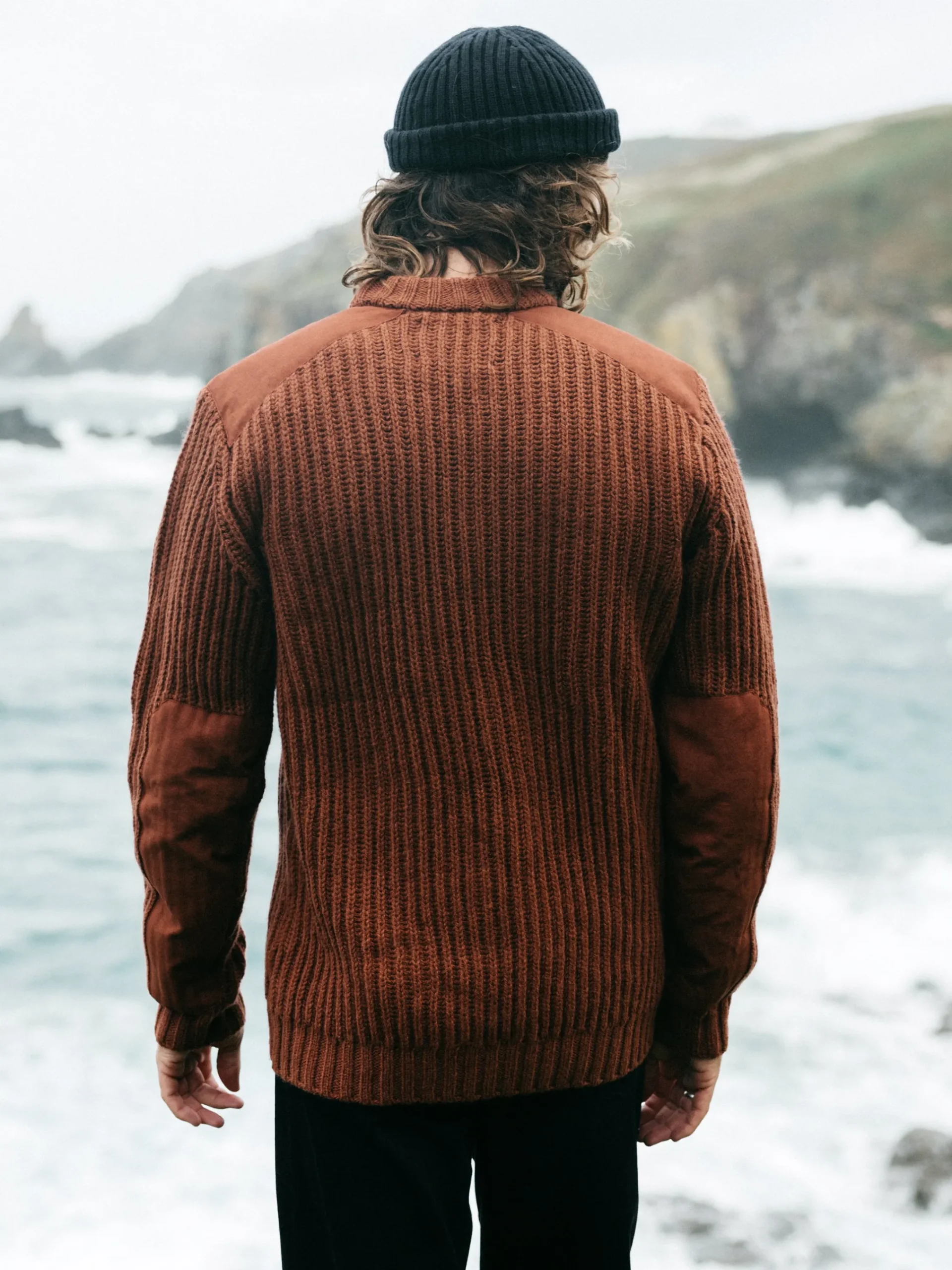 Fashion Finisterre Men's Needus Patched Crew Knit Sweater DarkRosewood