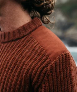 Fashion Finisterre Men's Needus Patched Crew Knit Sweater DarkRosewood