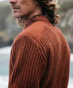 Fashion Finisterre Men's Needus Patched Crew Knit Sweater DarkRosewood