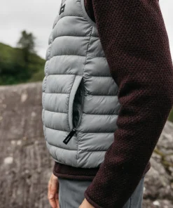 Hot Finisterre Men's Nimbus Insulated Vest Whale
