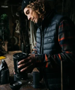 Online Finisterre Men's Nimbus Insulated Vest Black