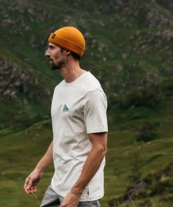 Sale Finisterre Men's Pendant T-Shirt Ecru