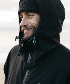 Fashion Finisterre Men's Rainbird Waterproof Jacket Black