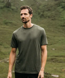 Clearance Finisterre Men's Seeker Merino T-Shirt Olive