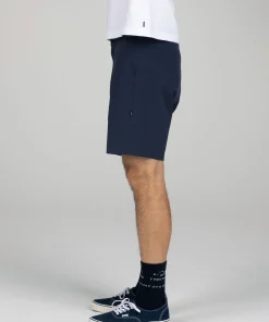 Fashion Finisterre Men's Walker Hybrid Shorts Navy
