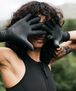 Best Finisterre Nieuwland 2mm Yulex® Gloves Black