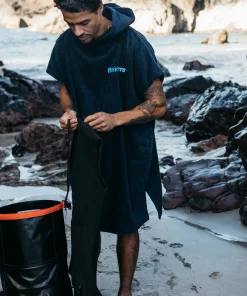 Store Finisterre Vean Changing Robe