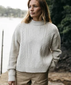 Discount Finisterre Women's Berneray Cable Crew Sweater PebbleGrey