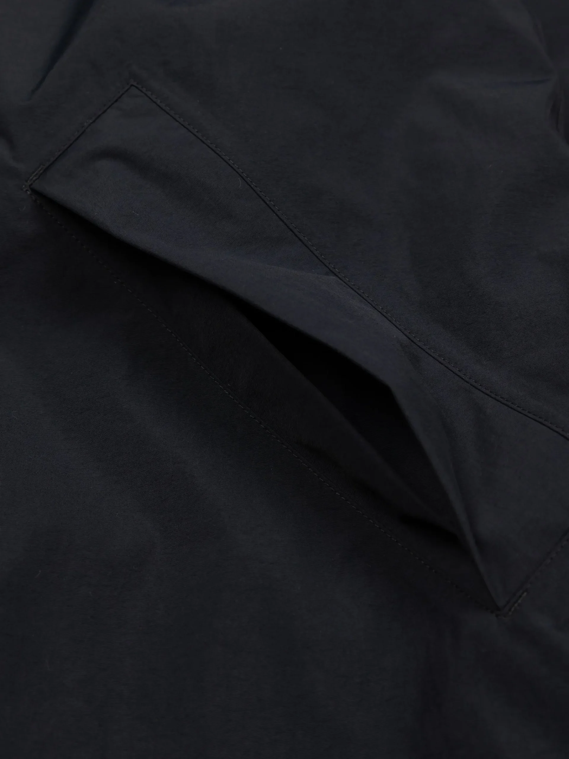 Fashion Finisterre Women's Caelus Waterproof Parka Black