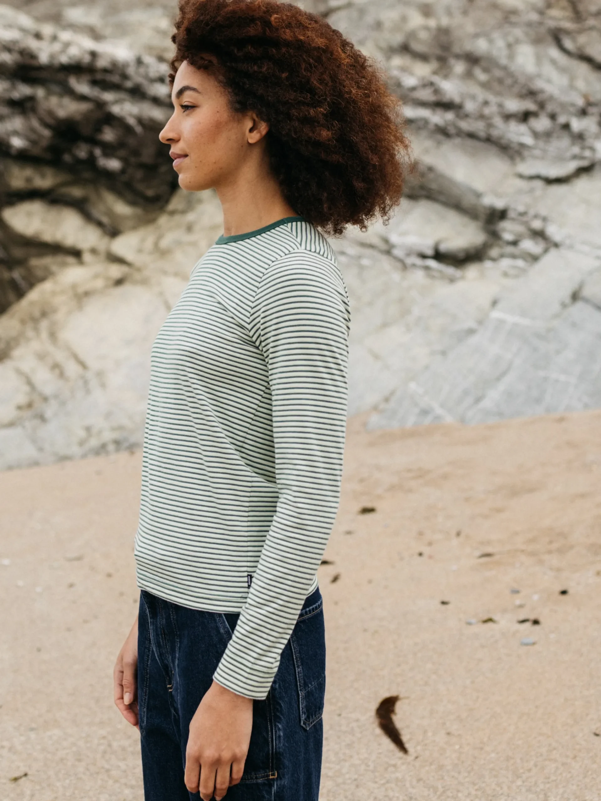 Shop Finisterre Women's Eldon Long Sleeve T-Shirt PineShadow/Ecru/TeaGreen