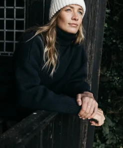 Store Finisterre Women's Eyre Roll Neck Knit Sweater Navy