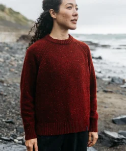 Flash Sale Finisterre Women's Farne Crew Neck Knit Jumper BerryRed