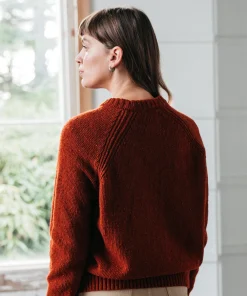 Fashion Finisterre Women's Farne Crew Neck Knit Sweater Sable