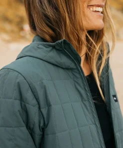 Sale Finisterre Women's Firecrest Hooded Jacket DeepSea