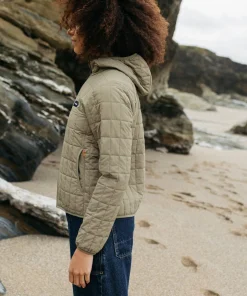 Best Sale Finisterre Women's Firecrest Hooded Jacket WillowGreen