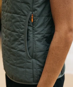 Fashion Finisterre Women's Firecrest Insulated Vest DeepSea