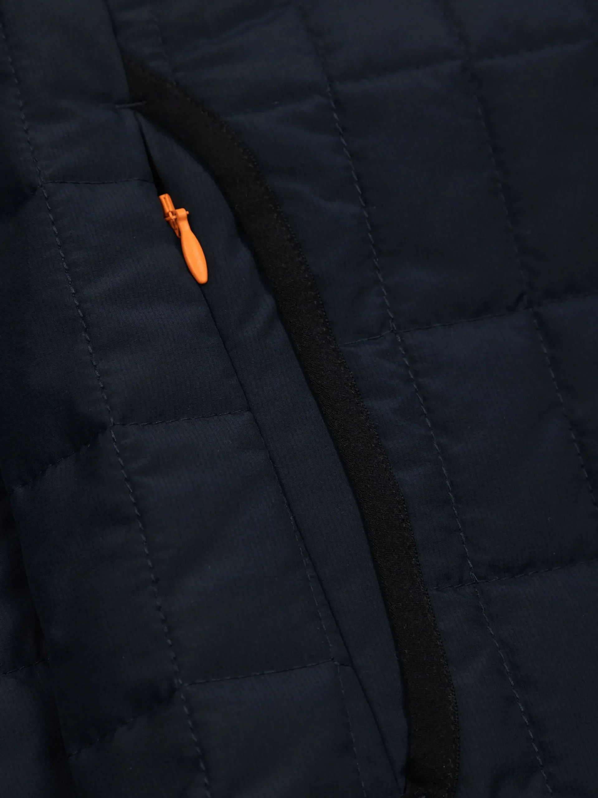 Store Finisterre Women's Firecrest Jacket Black