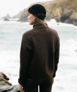 Best Sale Finisterre Women's Hegen 1/4 Zip Wool Fleece WillowGreen/SealBrown