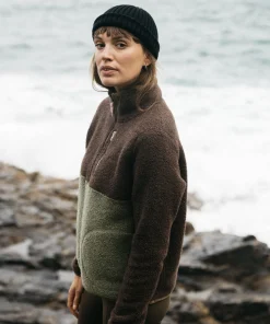 Best Sale Finisterre Women's Hegen 1/4 Zip Wool Fleece WillowGreen/SealBrown