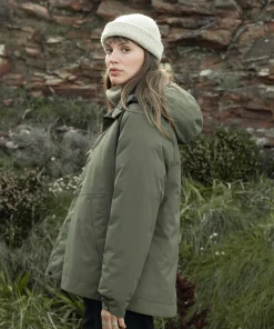 Best Finisterre Women's Ignis Jacket Olive