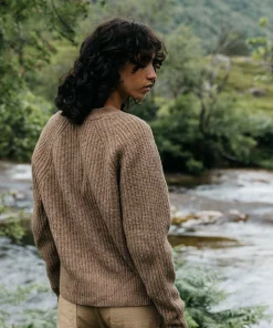 New Finisterre Women's Mora Knit Cardigan EarthBrown