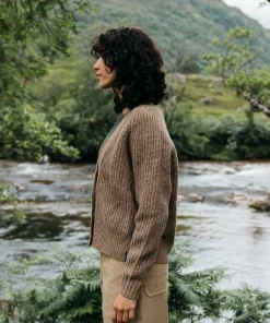 New Finisterre Women's Mora Knit Cardigan EarthBrown