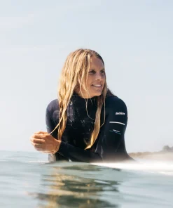 Shop Finisterre Women's Nieuwland 3.5/2.5mm Yulex® Chest Zip Wetsuit Ink
