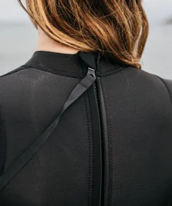 Cheap Finisterre Women's Nieuwland 2mm Yulex® Long Sleeve Spring Suit Black