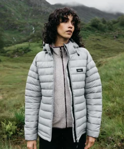 Store Finisterre Women's Nimbus Hooded Jacket Whale