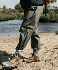 Clearance Finisterre Women's Rainbird Waterproof Pants Olive