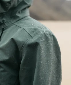 Fashion Finisterre Women's Stormbird Waterproof Jacket DeepSea