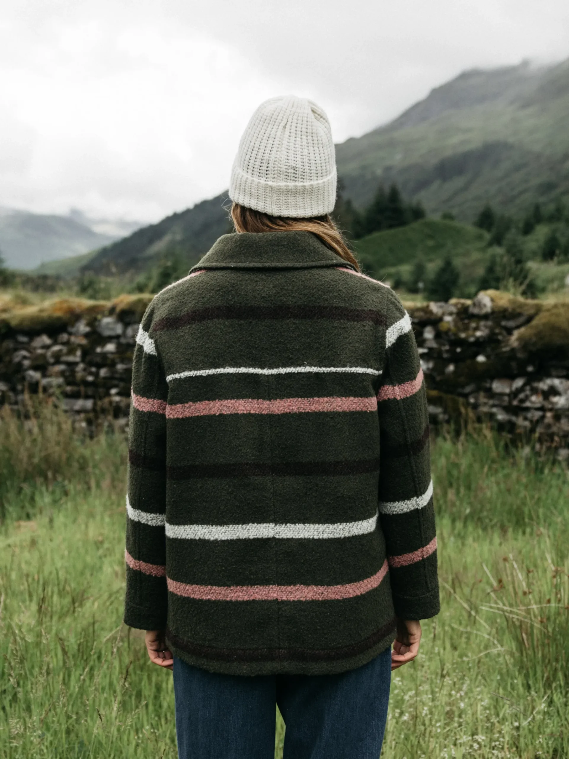 Outlet Finisterre Women's Stowe Blanket Jacket OliveStripeMulti